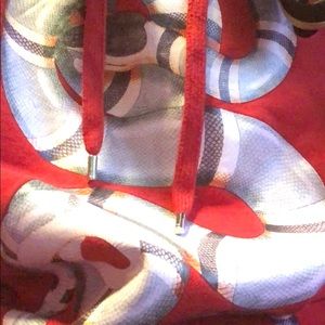 Meet your Posher, Frank